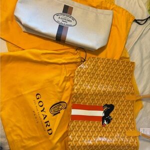 Brand new St Louis PM with wallet and zipper pouch